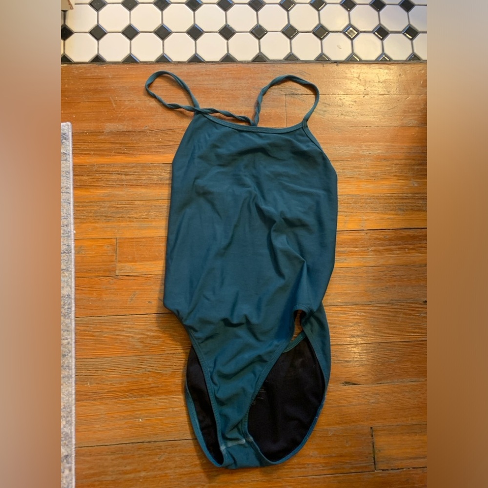COPY - Peacock Jolyn size 32 Brandon back